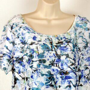 CATO Blue Floral Blouse Size XL Ruffled Tiered Scoop Neck Polyester-Spandex